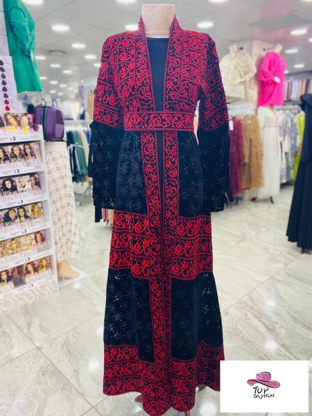 احمر